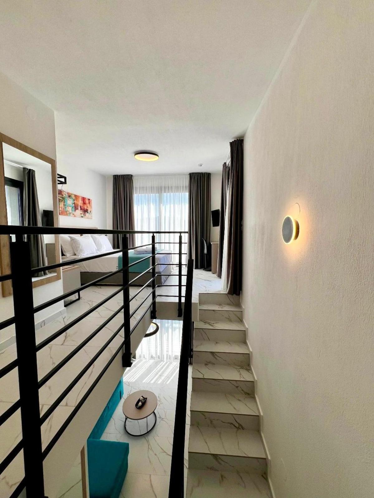 Four Shades Luxury Suites Szárti Kültér fotó