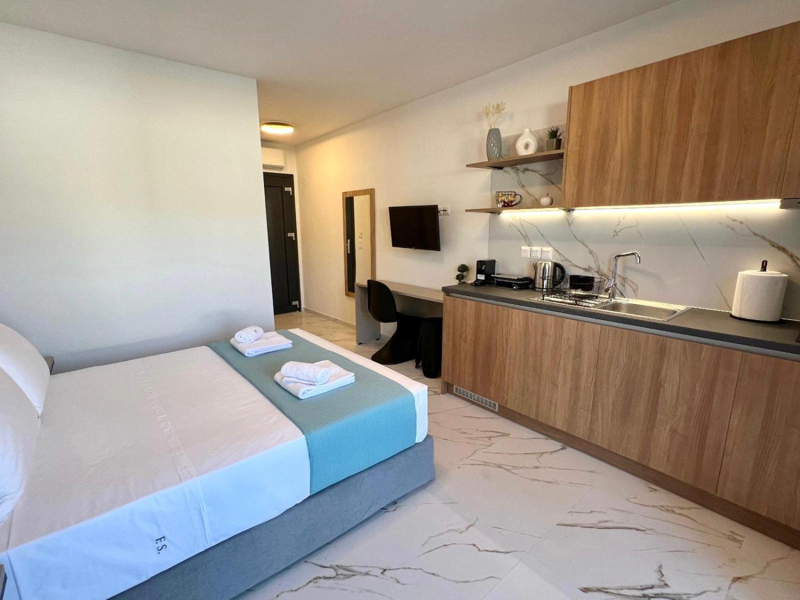 Four Shades Luxury Suites Szárti Kültér fotó